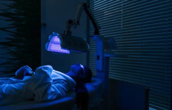 Can Blue Light Therapy Help Improve Acne-Prone Skin? Thumbnail