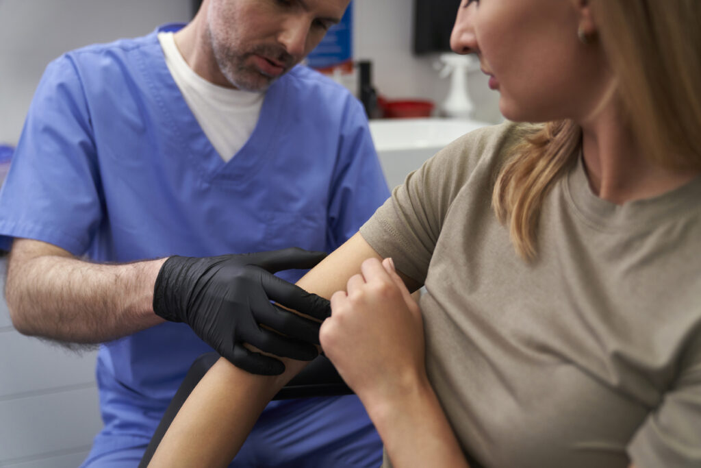 How to Get Rid of Keloids: Effective Treatment Options Thumbnail